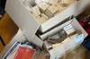 У Львові викрили злочинне угрупування, яке підробки техніки продавали під виглядом оригіналу