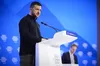 Довіра українців до Зеленського знизилася на 10% — опитування