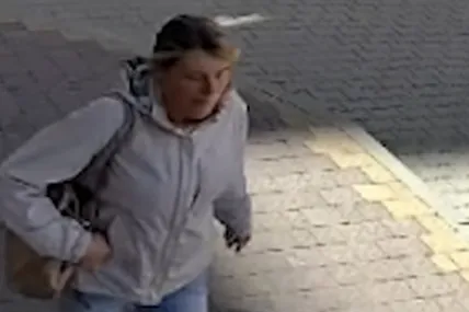 У Тернополі жінка вдарила 4-річну дівчинку на вулиці