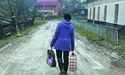 «Нам платять за 2 хв. обслуговування пенсіонера. А доводиться спілкуватися по півгодини...»