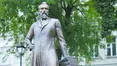 «Народ-герой героїв появляє»