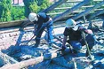 Не служив в армії? Підеш розвантажувати вагони