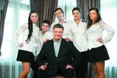 Урядують в Україні – дітей вишколюють на чужині...
