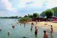 Причина масового отруєння на озері Задорожньому досі не відома