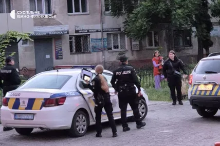 У Івано-Франківську побили військовослужбовця: поліція шукає нападників. Фото: Суспільне