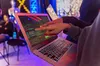 У мережі стався масштабний витік даних: викрадено 16 млрд паролів Apple, Facebook і Google