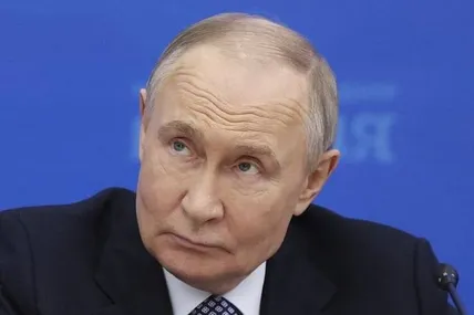 путін заявив, що бойові дії нібито припиняться, якщо Україна «відійде з територій»