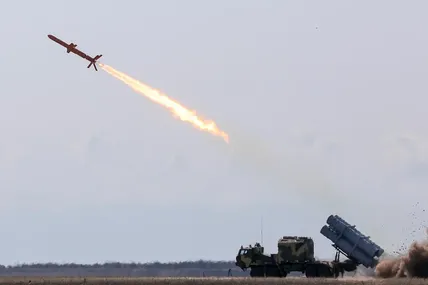 Уночі наші воїни успішно застосували "довгі нептуни" по визначених цілях на території рф, – Зеленський. Фото: Wikipedia Commons