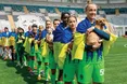 На гру футболістки вийшли із… песиками на руках
