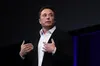 «Ілон Маск — найбагатша людина планети», — Bloomberg