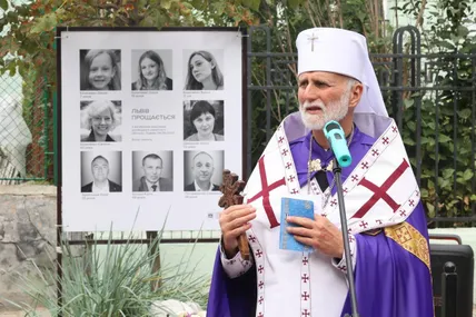 У Львові вшанували пам'ять загиблих від ракетних ударів. Фото: ЛМР
