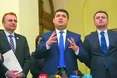 Як Гройсман у Львові допомагав сміття розгрібати
