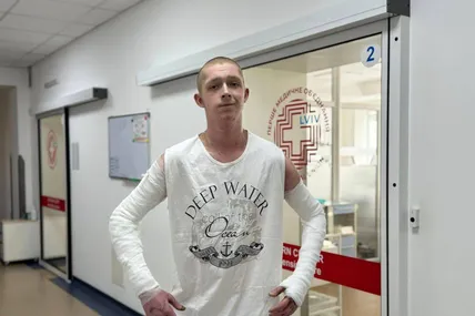 Львівські медики врятували 19-річного хлопця, пересадивши йому свинячу шкіру