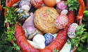 Не важливо, дешеві чи дорогі продукти у пасхальному кошику... Головне, аби у хаті панували мир і злагода!
