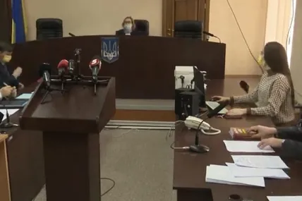 Адвокат Порошенка прокоментував рішення Печерського суду