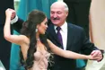 «Нічні метелики оточують наш згасаючий ліхтар протягом усієї його диктаторської кар’єри...»