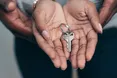 Котеджі за 5 мільйонів гривень. Що купують українці в час війни?