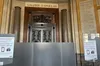 Лувр відновив роботу після крадіжки експонатів на 88 мільйонів євро