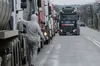 Чоловіки віком від 18 до 60 років, які перевозять гуманітарні та медичні вантажі, тепер перетинатимуть кордон на загальних підставах