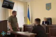 Обкрадав продовольчі склади ЗСУ: начальника тилу військової частини засудили до 10 років ув’язнення