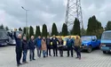 Усіх - в одну чергу!