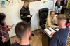 Адвокатка та посадовець міськради на Львівщині вимагали хабар понад шість тисяч доларів