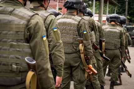 Українців можуть залучати до ліквідації наслідків бойових дій. Фото із мережі