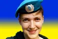 Порошенко нагородив Надію Савченко «За мужність»