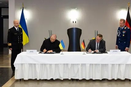 Німеччина надасть нову військову допомогу Україні на суму 5 млрд євро. Фото: Рустем Умєров / Facebook