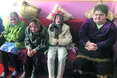 «Приходять люди запущені. Дехто на початках рукою їсть»