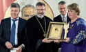 «Лауреати — приклади служіння гуманістичним цінностям у вирі війни»