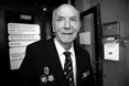 За визволення чужої держави пожертвував рукою...