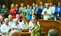 Прикривав собою побратимів,  після поранення рвався у бій...