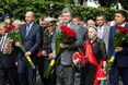 Порошенко: "Подвиг ветеранів надихає військових та добровольців сьогодні"
