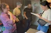 Посадовці заволоділи коштами під час реконструкції укриттів на Дніпропетровщині: деталі