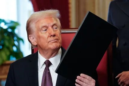 Трамп заборонив в’їзд до США громадянам 12 країн. Фото: Бабель