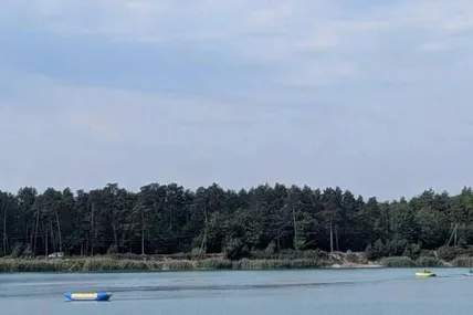 17.08.2026, 17:45				


									На Ясниському кар'єрі водолази шукають 28-річного чоловіка							

										У понеділок вранці, 17 серпня 2026 року, на водоймі розпочалися пошуково-рятувальні роботи після повідомлення про зникнення відпочивальни