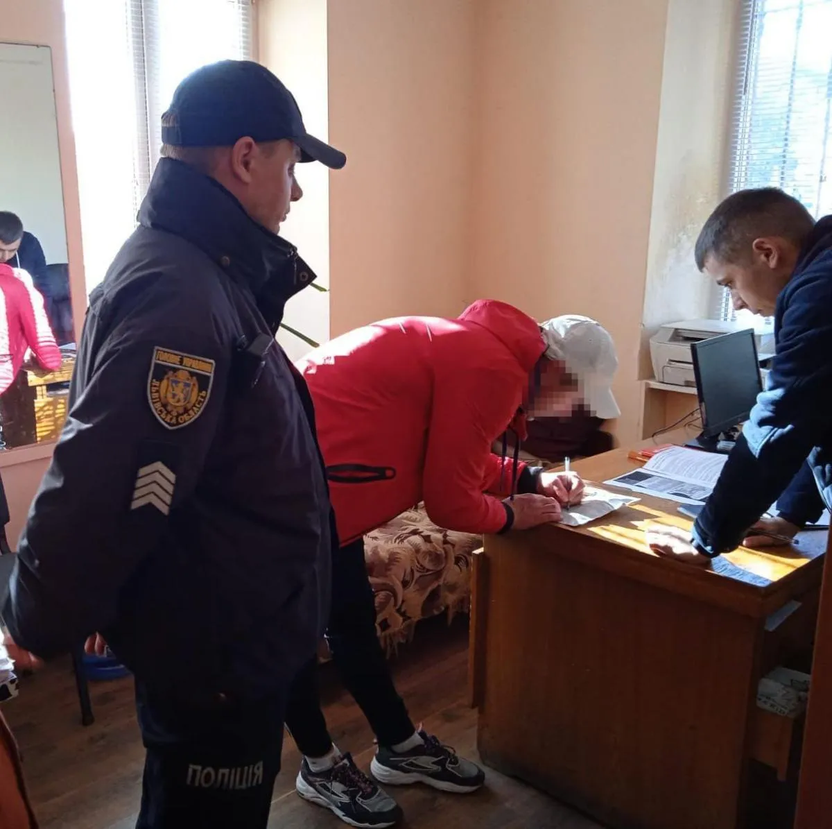 "Замінував" вокзал 32-річний житель Хмельниччини. Фото Нацполіції