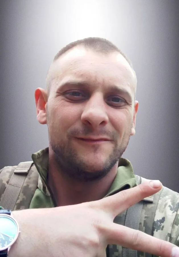 27.08.2026, 09:15				


									Львів 27 серпня 2026 року попрощається з трьома захисниками України							

										У Львові проведуть в останню путь Максима Іжова, Василя Шпіка та Тетяну Кучеряву, які загинули, захищаючи Україну. Містян і гост