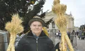 Захотів сплести собі солом’яного капелюха, відтоді 30 років робить дідухів