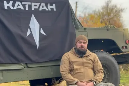 На Дніпропетровщині під час нагородження відбувся приліт по будівлі ЗСУ. Фото: Facebook / Дмитро Святненко