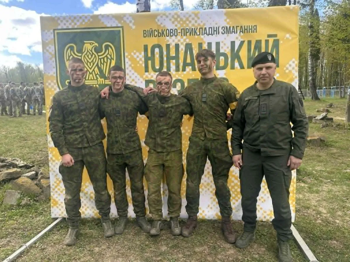 Участь у змаганнях беруть кадети з Литви