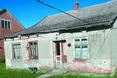 «Як Мауглі, ці діти дивляться через вікно…»