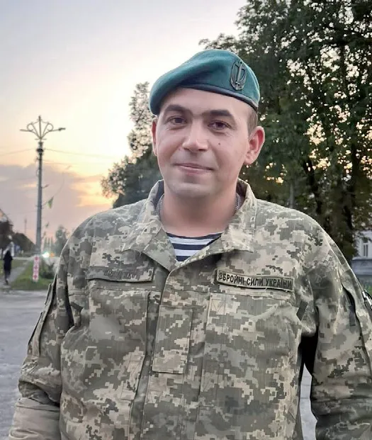 Син Володимир тепер захищає Україну