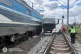 На Львівщині зіткнулися електропотяг і вантажівка: що відомо