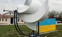 Цей вітряк виробляє енергію майже у повний штиль!