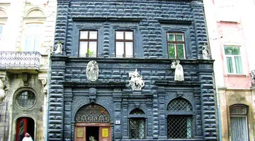 На реставрацію «Чорної кам’яниці» – 300 тисяч доларів 