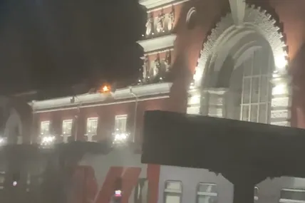 Бавовна на вокзалі у курську. Фото з мережі