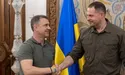 Пас Андрію Єрмаку від Сергія Реброва. Дещо про політичний футбол