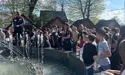 В Обливаний понеділок підлітки обливали «муніципалів»…